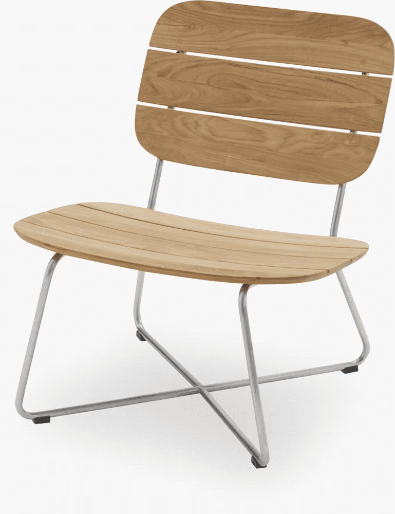 Modern outdoor chair with a wooden slatted seat and backrest, supported by a sleek metal frame.