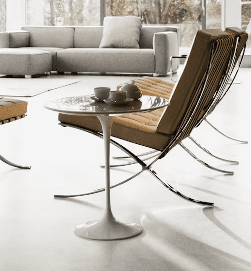 Knoll Saarinen Side Table Round in standard height